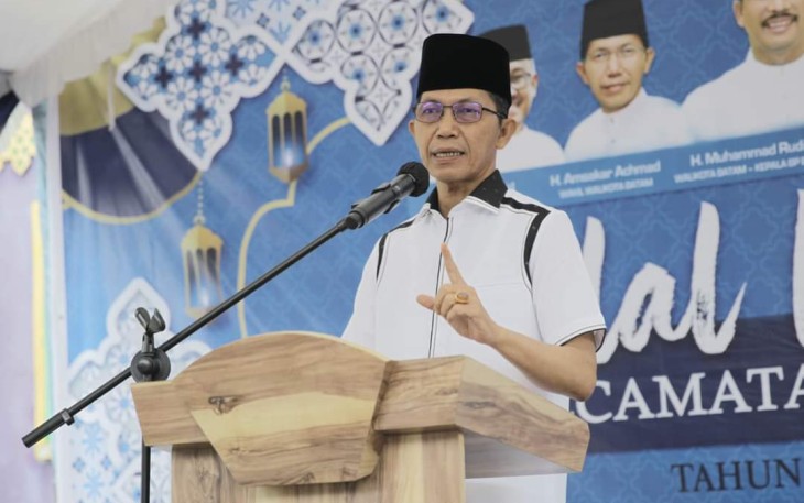 Wakil Wali Kota Batam, Amsakar Achmad
