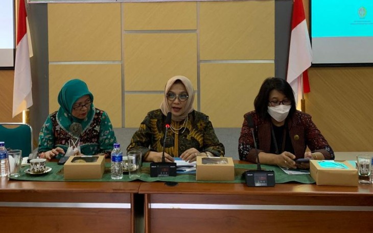 Deputy Kewirausahaan KemenkopUKM Siti Azizah saat FGD di Yogyakarta 