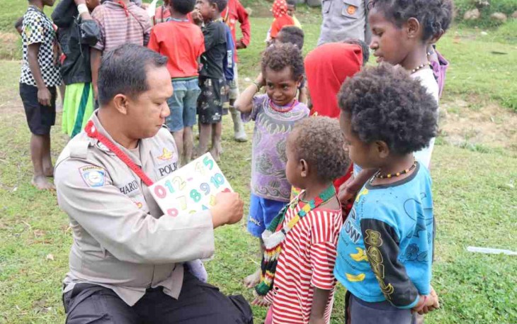 Belajar sambil bermain edukasi jitu program Si Ipar