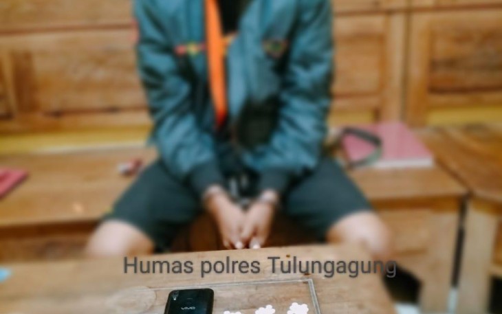 Terduga Pelaku dan Barang Bukti saat Diamankan 