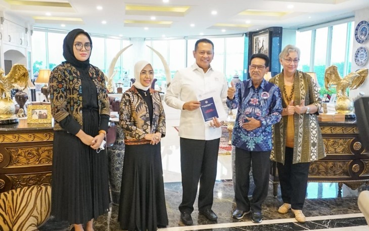 Bamsoet saat menerima pengurus ABP PTSI di Jakarta 