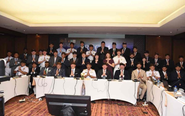 Foto bersama Pemimpin Inter-Regional Hidrografi Dunia di Bali