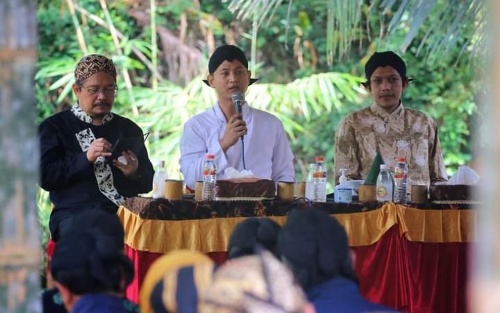 Bupati Trenggalek, Mochamad Nur Arifin, saat Coffee morning  bersama jajaran di Desa Wisata Pandean, Kecamatan Dongko, Jum'at (10/6/2022).