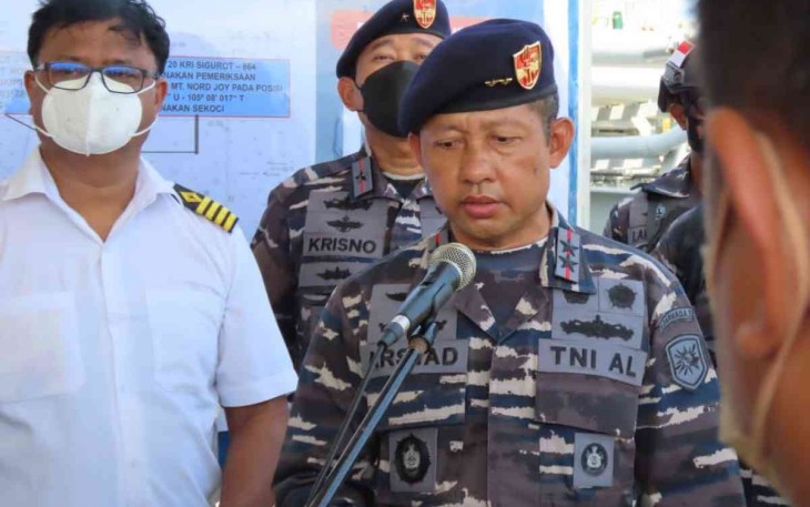 Pangkoarmada I saat memberikan keterangan pers adanya pungli oleh perwira TNI AL itu hoax