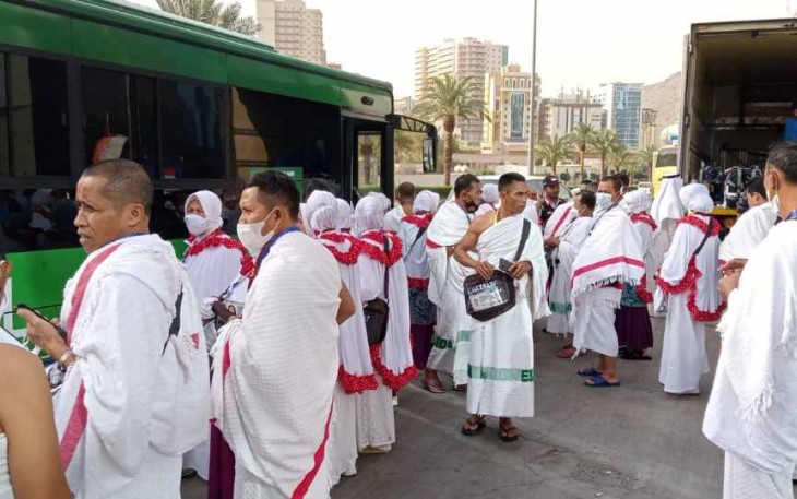 Jamaah haji Indonesia saat menunaikan ibadah umrah wajib