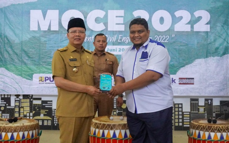 Gubernur Rohidin Buka Acara Moment of Civil Engineering 2022 UNIB