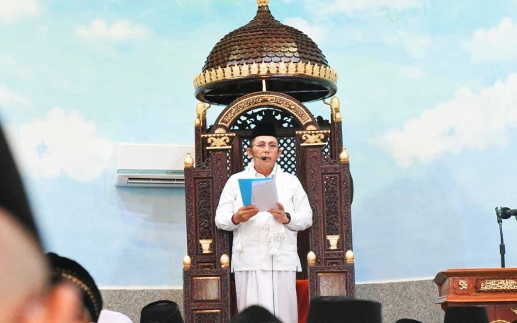 Gubernur Ansar saat jadi Khatib Idul Adha di Masjid Jami'Baiturrahim Tarempa