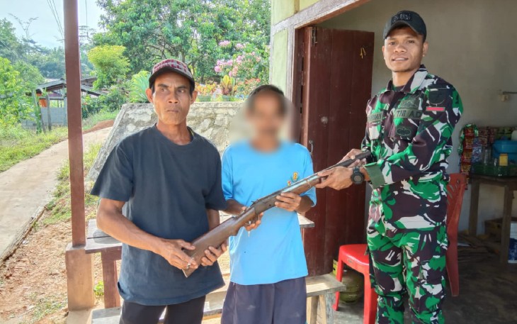 Warga sukarela serahkan senpi rakitan jenis Bomen