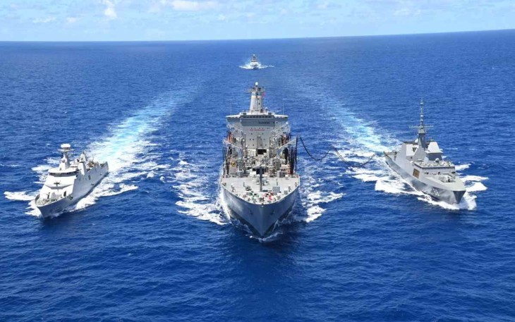 Ilustrasi kegiatan KRI I Gusti Ngurah Rai 332 saat mengikuti latihan Rimpac 2022