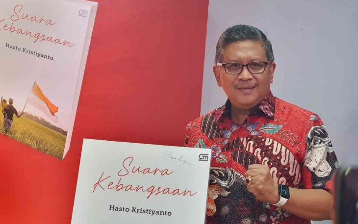 Hasto Kristiyanto saat launching buku Suara Kebangsaan 