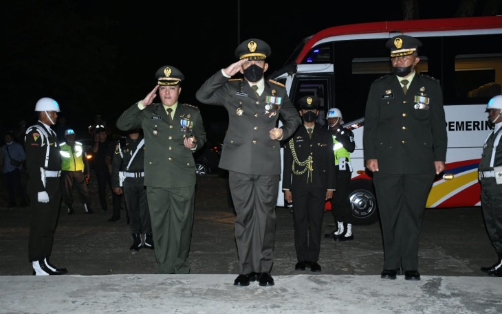 Malam Renungan Suci di TMP Panaikang