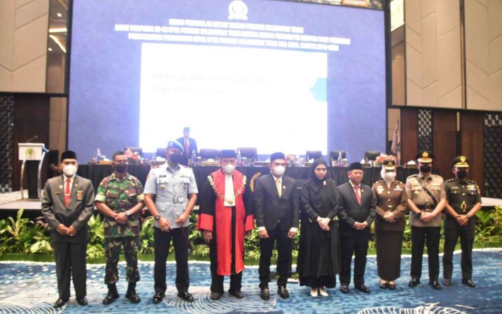 Foto bersama ketua DPRD provinsi Kaltim 