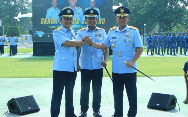 Foto bersama Pangkoopsud I usai sertijab 
