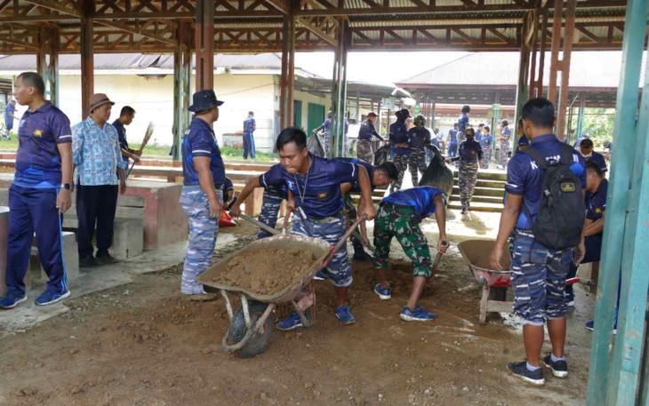 Program Rehab dan Pembersihan Pasar Tradisional Koarmada III