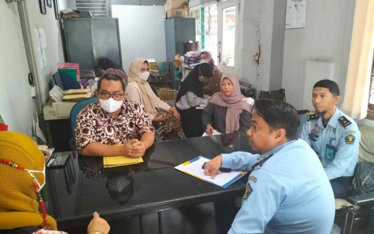 Pengawasan notaris