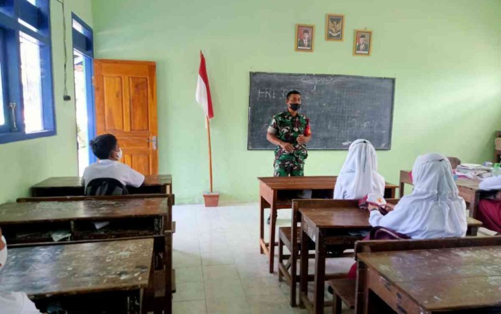 Pembinaan karakter cinta tanah air