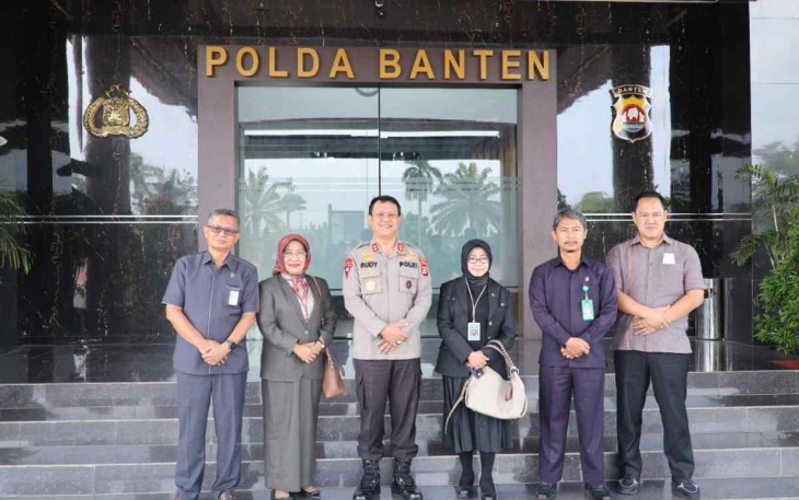 Kapolda Banten bersama Ketua Pengadilan Tinggi Banten