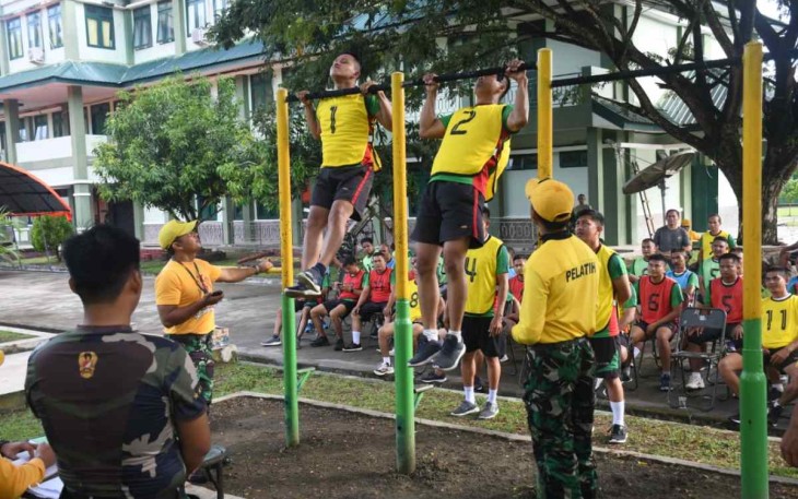 Tes Kesegaran Jasmani Korem 142/Tatag