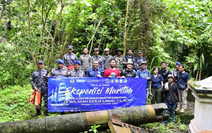 Tim Ekspedisi Maritim di Kabupaten Cilacap