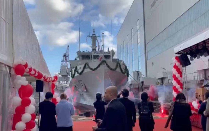 Launching kapal penyapu ranjau dengan nama Pulau Fani di galangan Abeking Rasmussen Bremen Jerman, Selasa (11/10)