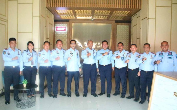 Foto bersama peserta studi tiru Kemenkumham Bali