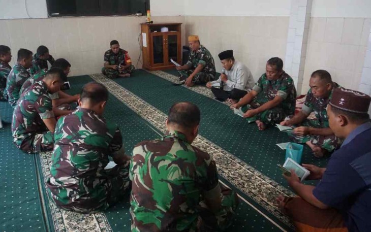 Doa bersama prajurit Kodim 0819/Pasuruan 