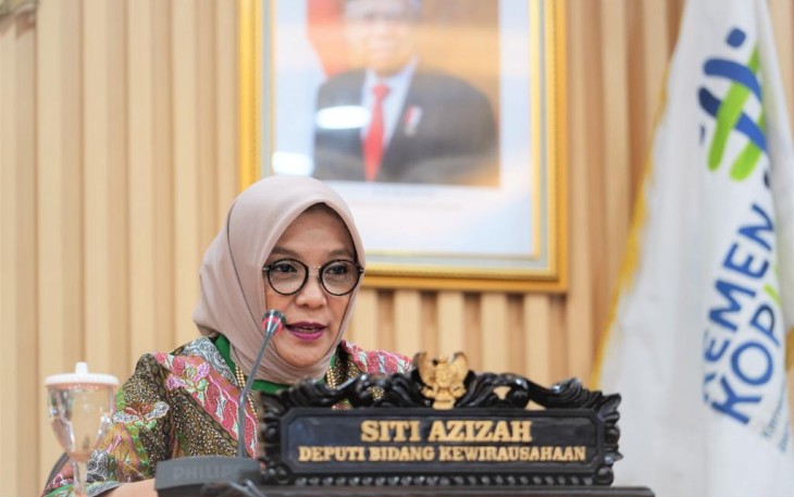 Deputi Bidang Kewirausahaan Siti Azizah saat memberikan keterangan pers secara virtual  di Jakarta 