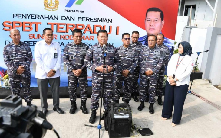 Kasal Laksamana TNI Yudo Margono saat peresmian SPBT Terpadu TNI AL