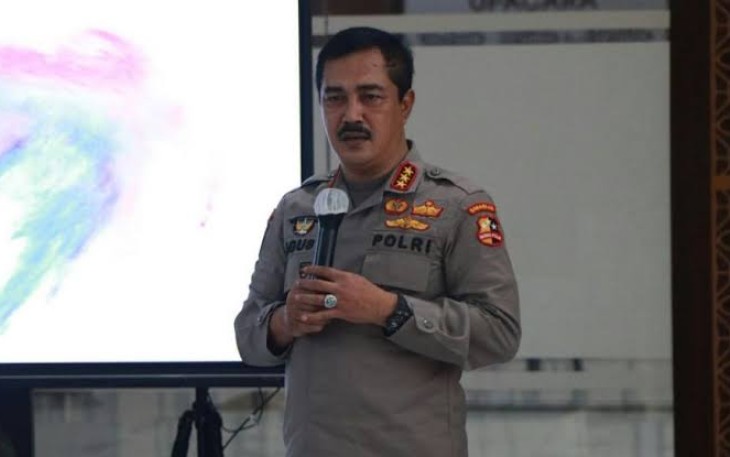 Kabareskrim Polri Komjen Agus Andrianto saat memberikan keterangan pers 
