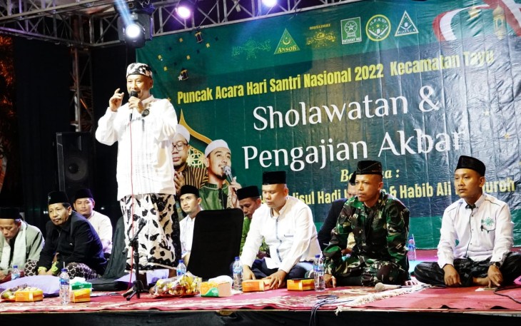 Pj Bupati Pati hadiri pengajian di Alun alun Tayu
