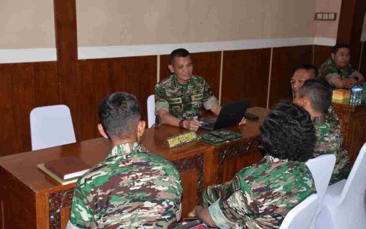Tim Itjenad ketika melaksanakan audit di Korem 073/Mkt