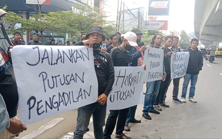 Unras AMPK penundaan eksekusi lahan di jalan AP Pettarani Kota Makassar, Rabu (30/11)