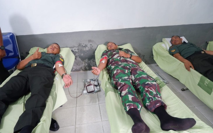 Donor darah prajurit Korem 23/KS