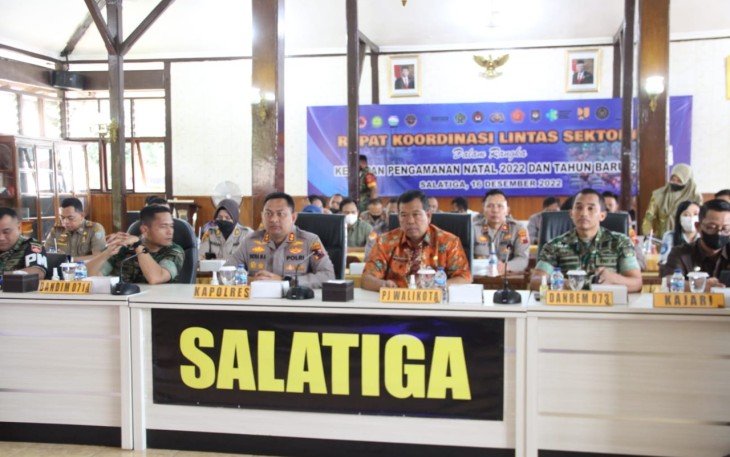 Kasiops Korem 073/Mkt mengikuti rapat lintas secara daring 