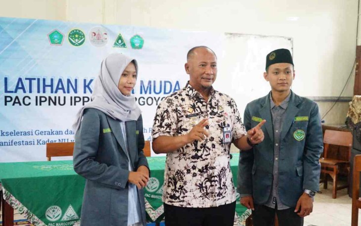 Pj Bupati Pati Henggar berikan Wawasan Kebangsaan kepada IPNU IPPNU 