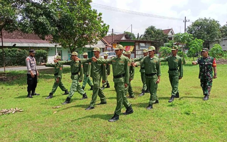 Pelatihan linmas desa binaan