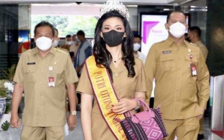 Putri Otonomi Indonesia 2022 menjadi Wamendagri
