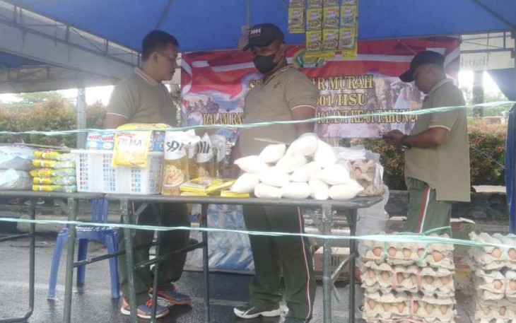 Stand Pasar Murah Kodim 1001/HSU-Balangan, Sabtu (3/12)