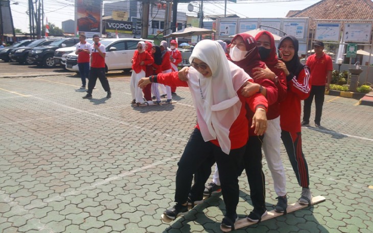Lomba Rakyat Meriahkan Keseruan Hari Kemerdekaan Pada Kemenkumham Banten