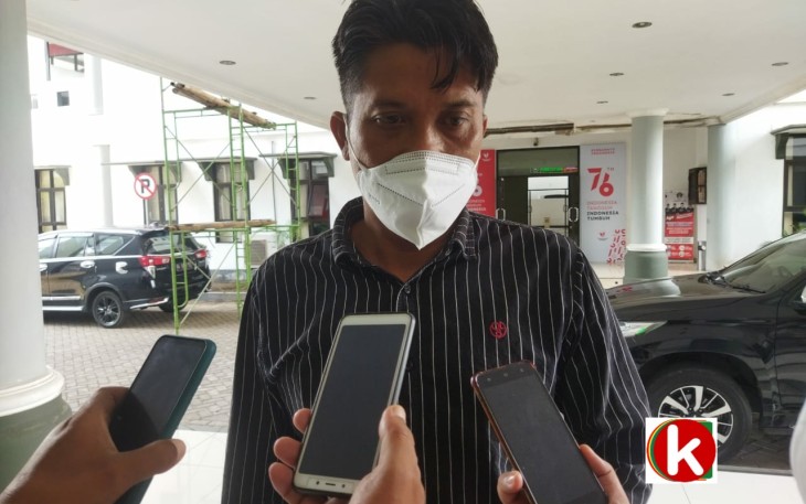 Ketua DPRD Kabupaten Blitar Suwito Saren Satoto (foto : Faisal NR / dok. Klikwarta.com)