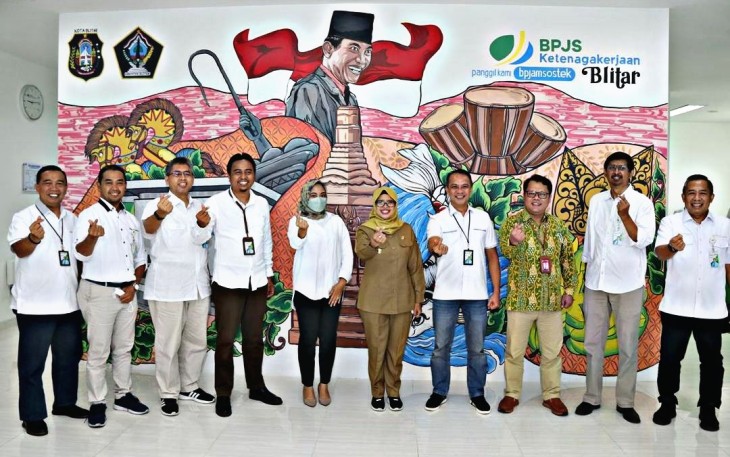 Bupati Blitar Rini Syarifah Bersama Jajaran Pimpinan BPJS Ketenagakerjaan Cabang Blitar dan Jawa Timur