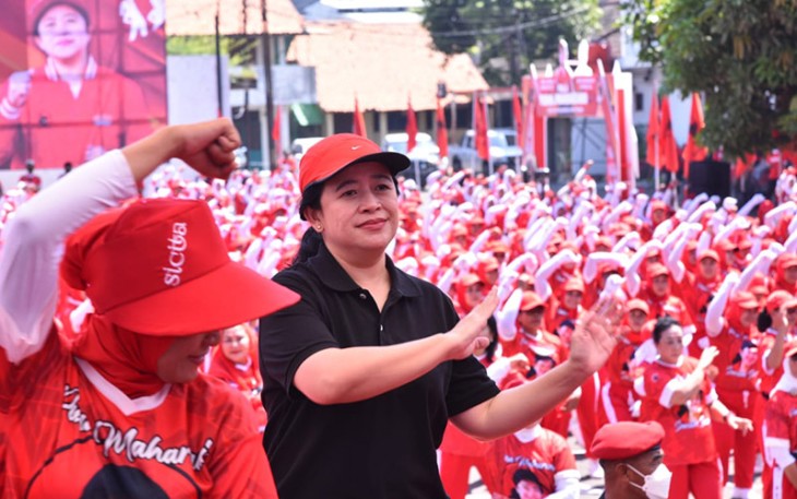 Puan saat Ikut Senam di Lomba Piala Puan Maharani