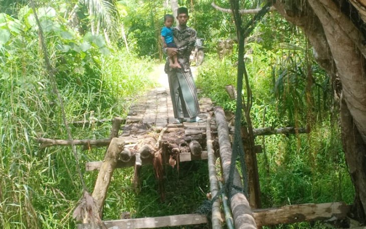 Kondisi Jembatan yang ambruk