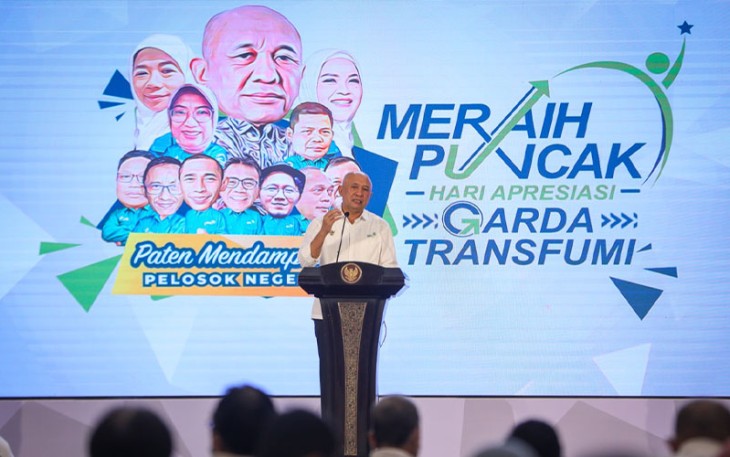 MenKopUKM Teten Masduki dalam acara Apresiasi Garda Transfumi 2022 bertajuk ‘Garda Transfumi Mendampingi Pelosok Negeri,’ di Gedung Pos Bloc, Jakarta, Kamis (24/11)
