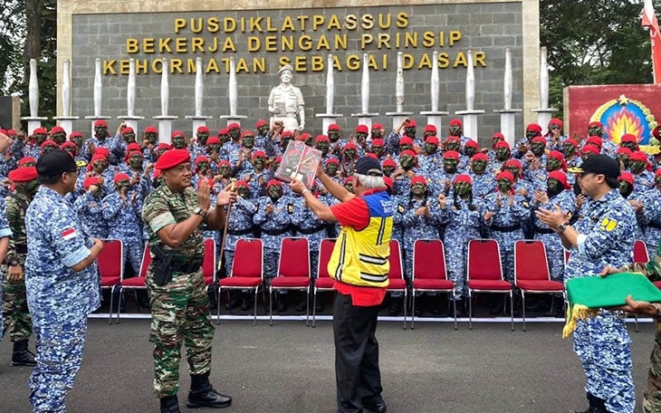 Menteri Basuki saat Tutup Pelatihan Bela Negara