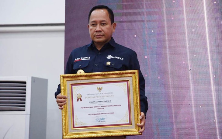 Kepala Bakamla RI Laksdya TNI Dr. Aan Kurnia