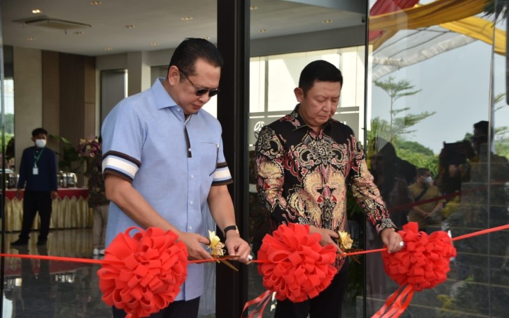 Bamsoet saat Resmikan Kantor Penambangan Kripto Terbesar di Indonesia, di kawasan industri Tangerang, Sabtu (3/9/22).