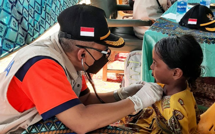 Tim Medis Indonesia saat Tangani warga Terdampak Banjir Pakistan