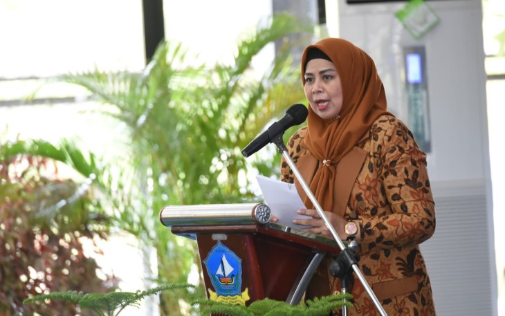 Ketua TP-PKK Provinsi Kepulauan Riau Hj. Dewi Kumalasari Ansar