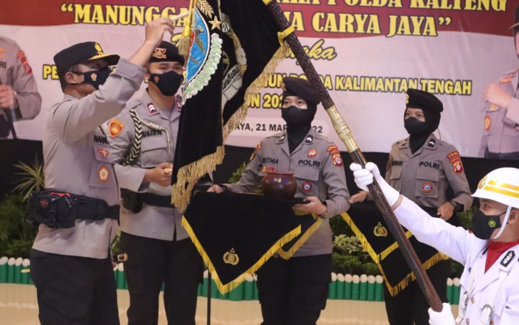 Kapolda Cuci Pataka Manunggal Dharma Karya Jaya